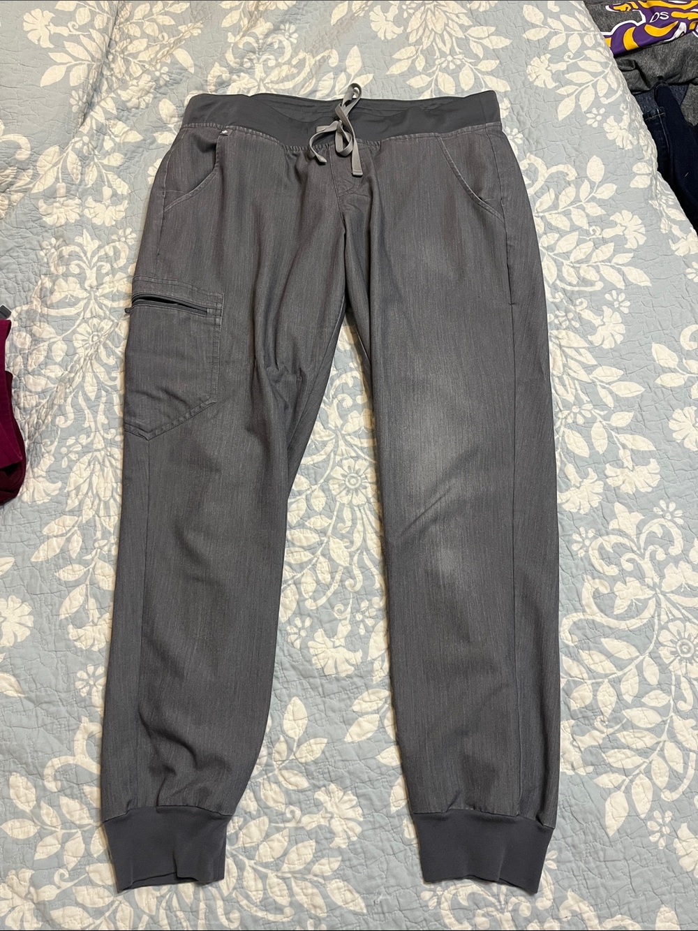Figs Men's Charcoal Gray Drawstring Jogger Pants